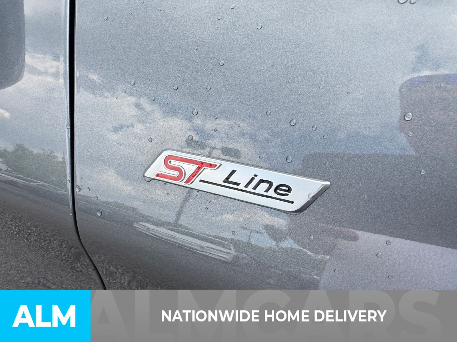 Used 2022 Gray Ford ST-Line image 4