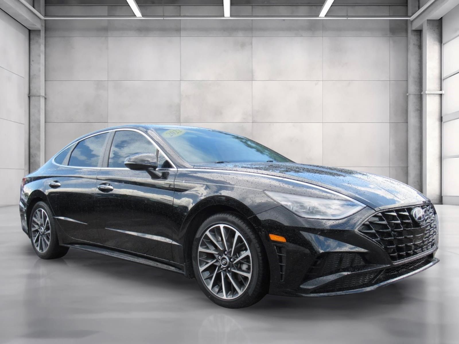 2022 Hyundai Sonata Limited FWD