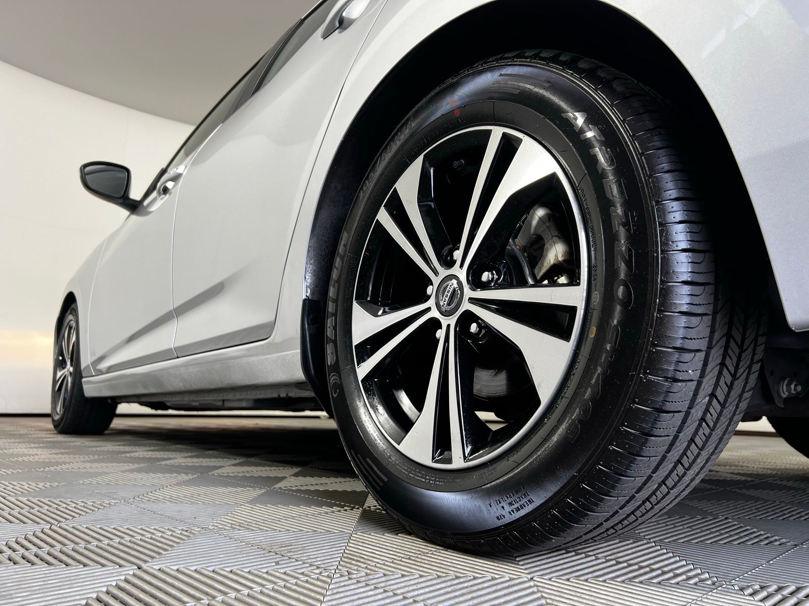 2022 Nissan Sentra SV 24
