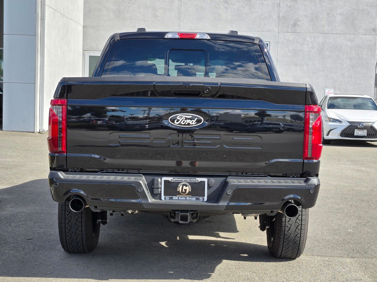 New 2025 Black Ford XLT image 5