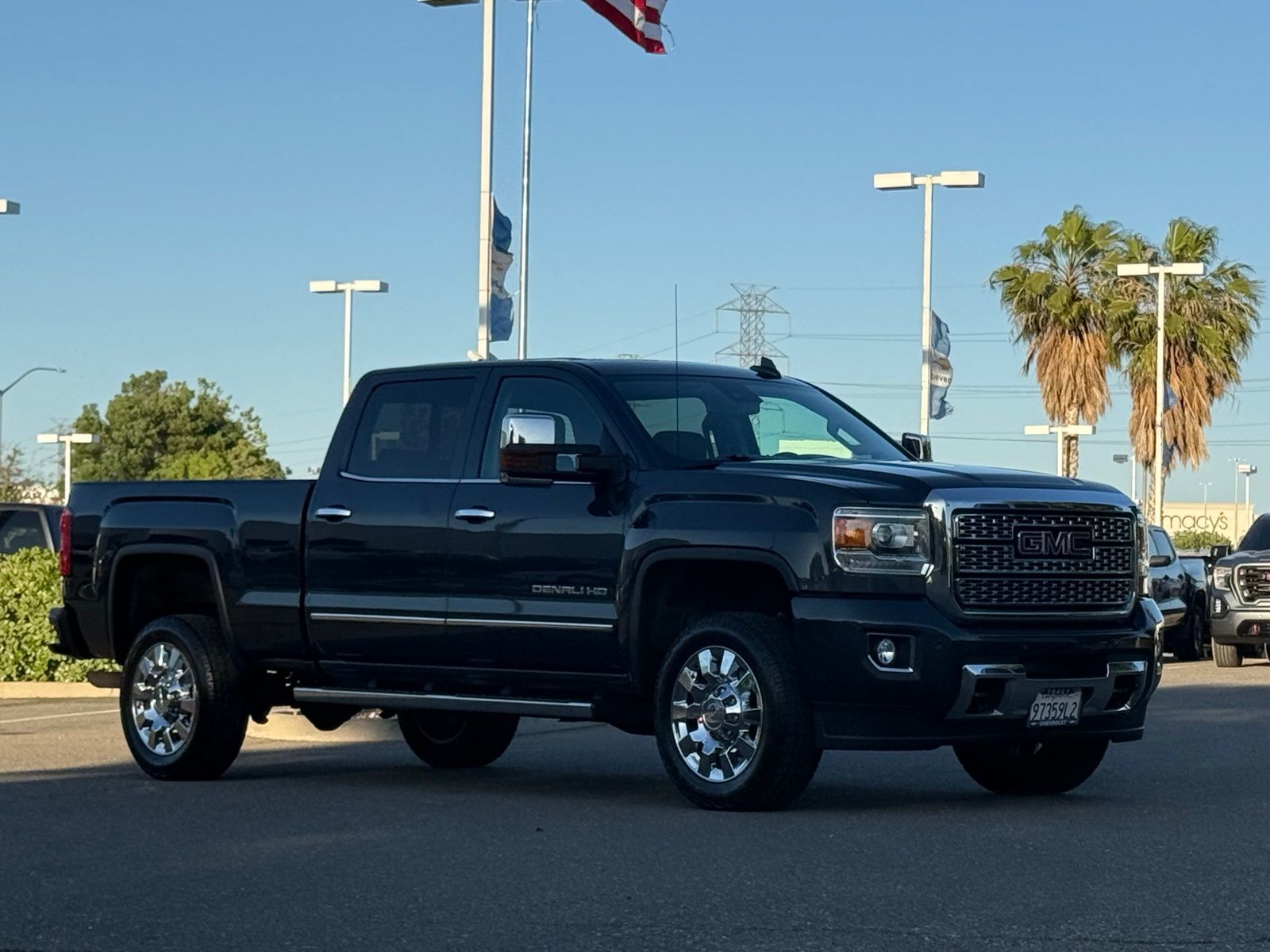 Dark Slate Metallic 2018 GMC Sierra 2500HD Denali Crew Cab SB 4WD Pickup Truck Four-Wheel Drive 6-Speed Automatic Overdrive