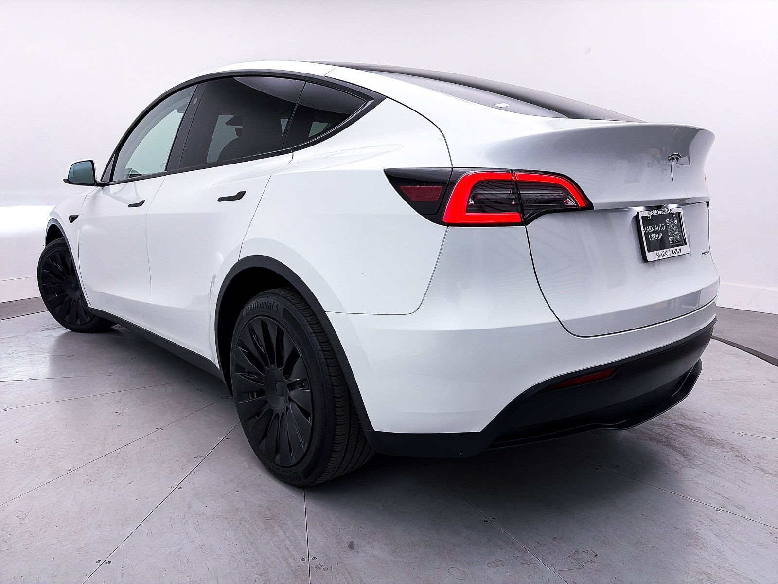 Used 2023 Tesla Model Y Long Range with VIN 7SAYGDEE0PF623644 for sale in Scottsdale, AZ