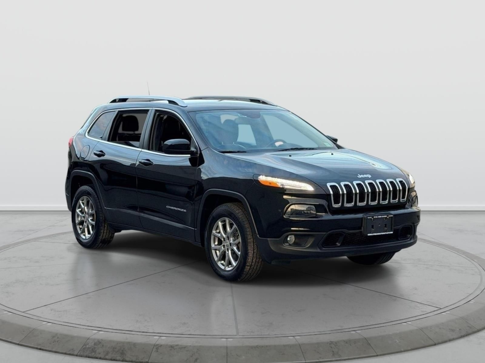 2018 Jeep Cherokee Latitude Plus 4X4's photo