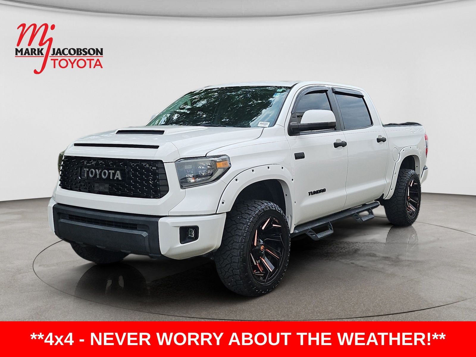 Super White 2019 Toyota Tundra Pickup Truck Four-Wheel Drive 6-Speed Automatic
