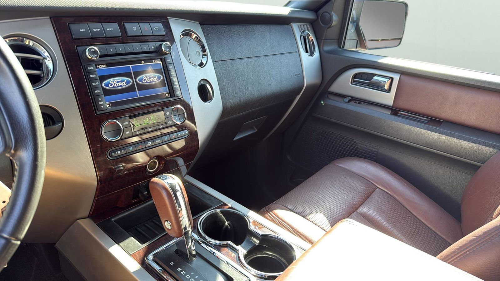 Used Car 2014 Ford Expedition  Xlt For Sale Under $20,000 In Austin, Texas