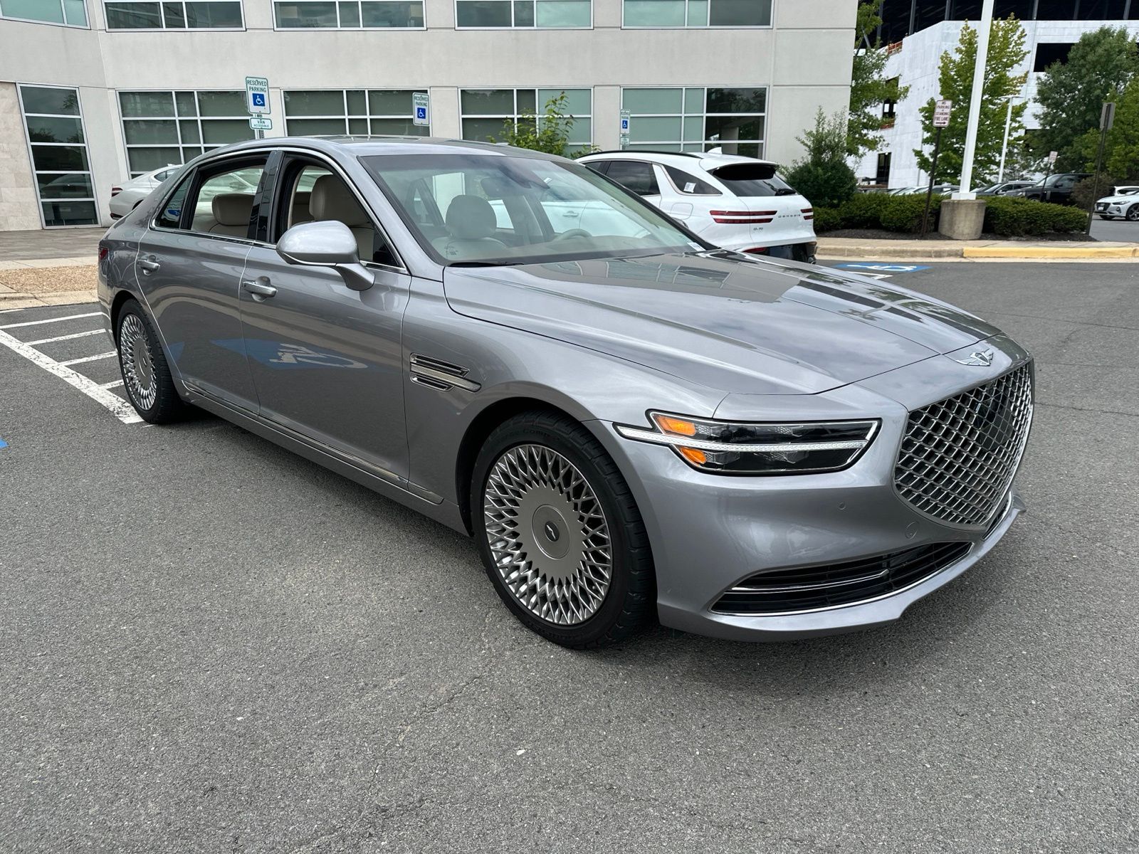 Silver 2021 Genesis G90 Sedan Rear-Wheel Drive 8-Speed Automatic
