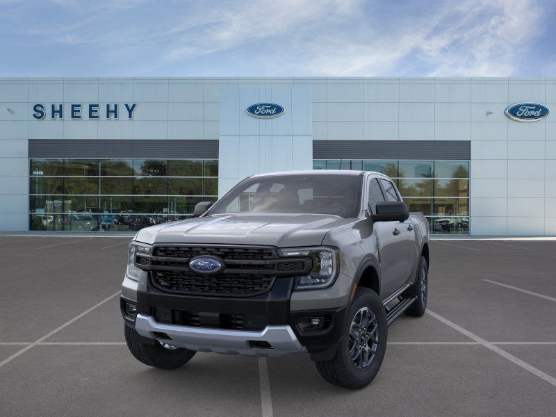 New 2026 Carbonized Gray Metallic Ford XLT image 4
