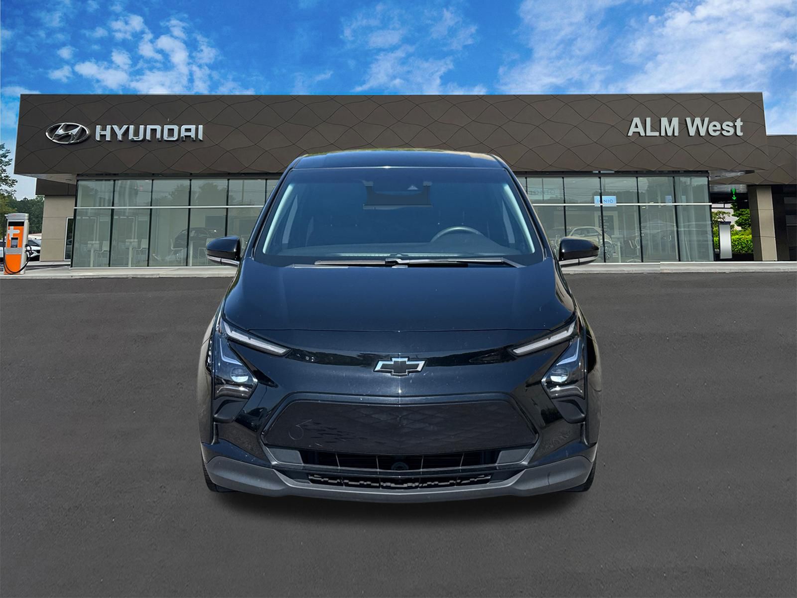 Used 2023 Black Chevrolet 1LT image 2