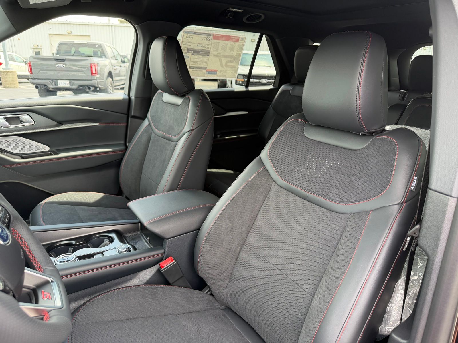 2026 Ford Explorer image 13