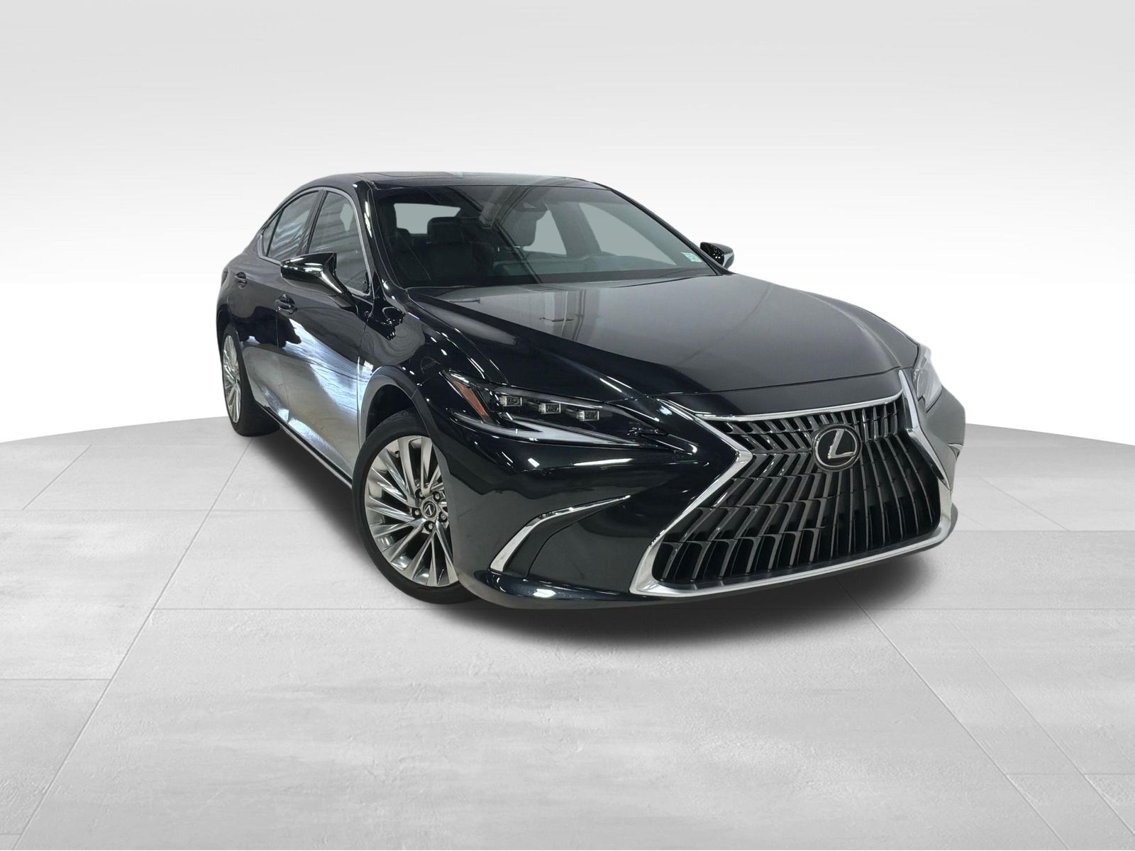  2023 Lexus ES Hybrid 300h Luxury FWD   