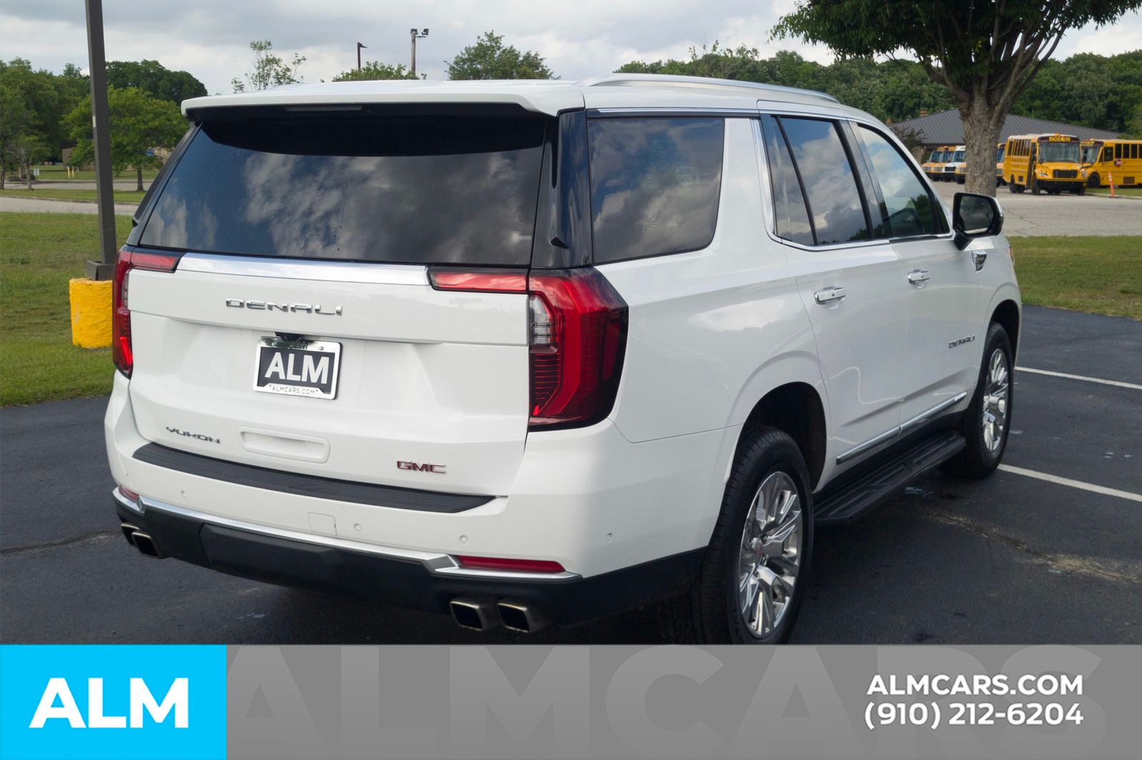 Used 2025 Summit White GMC Denali image 6