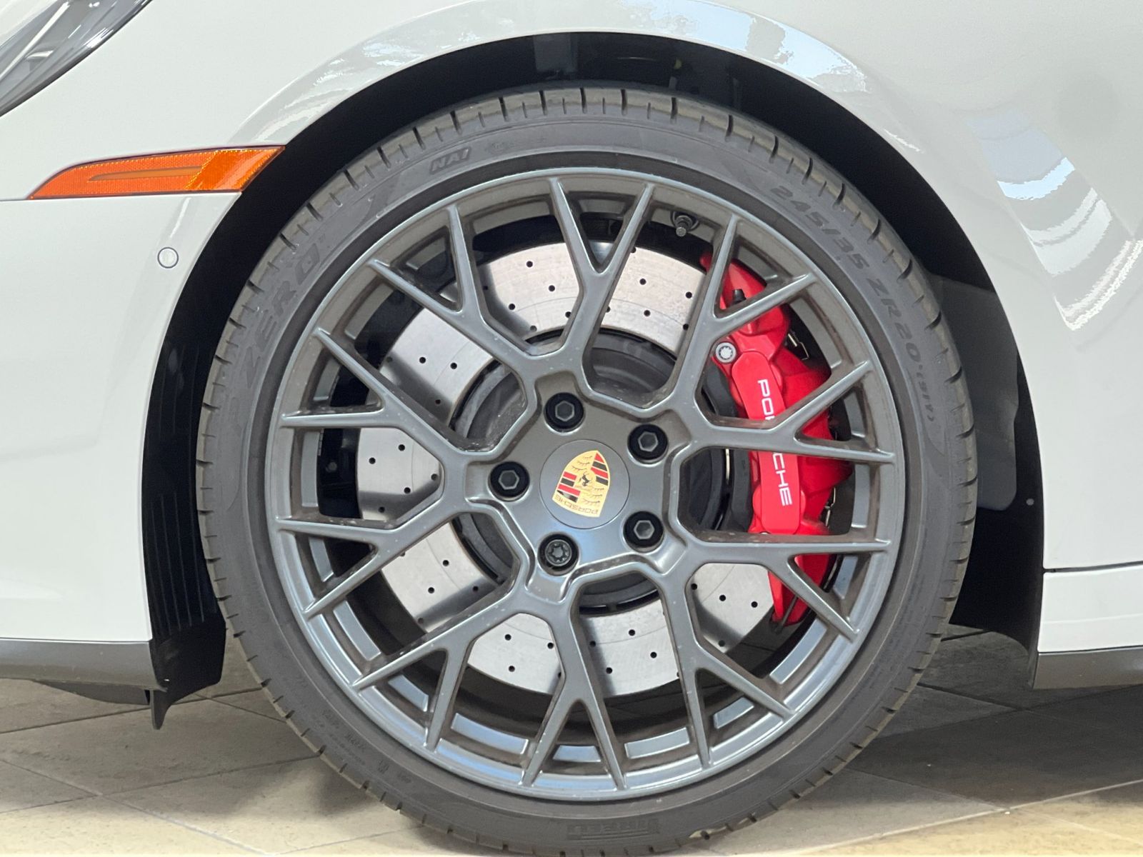 2025 Porsche 911 S - Photo 26