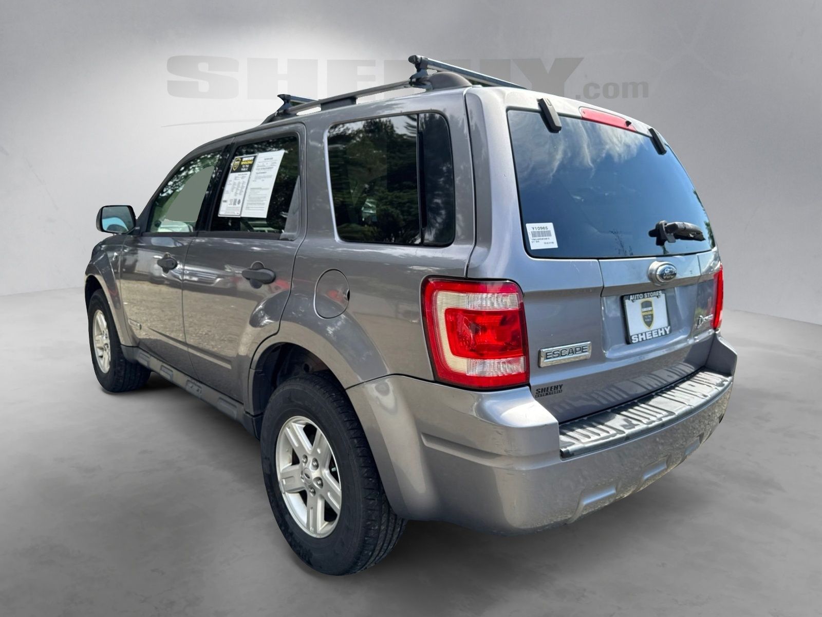 Used 2008 Gray Ford Hybrid image 13