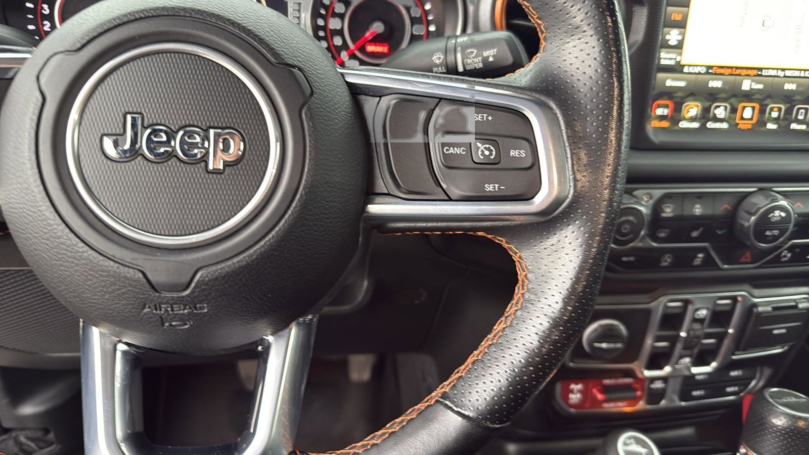 Used Car 2021 Jeep Gladiator  Mojave For Sale Under $40,000 In Austin, Texas