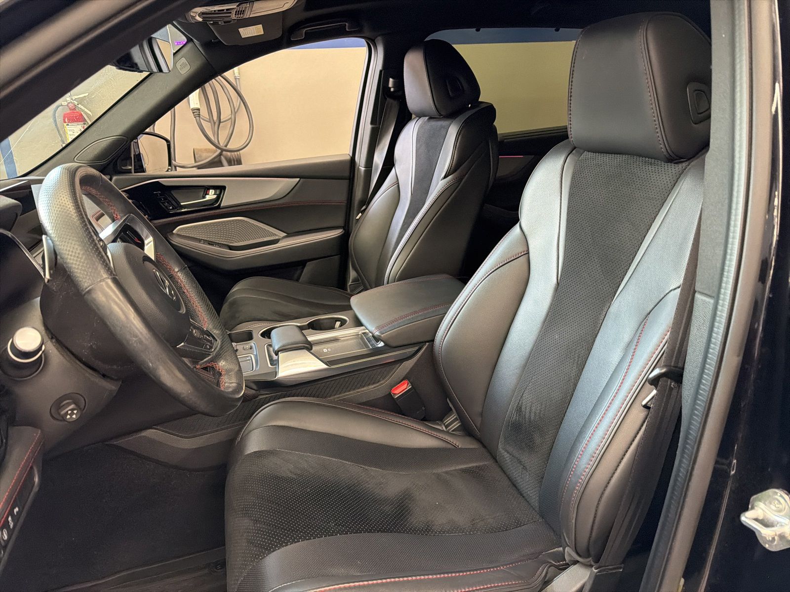 used 2024 Acura MDX car, priced at $44,750