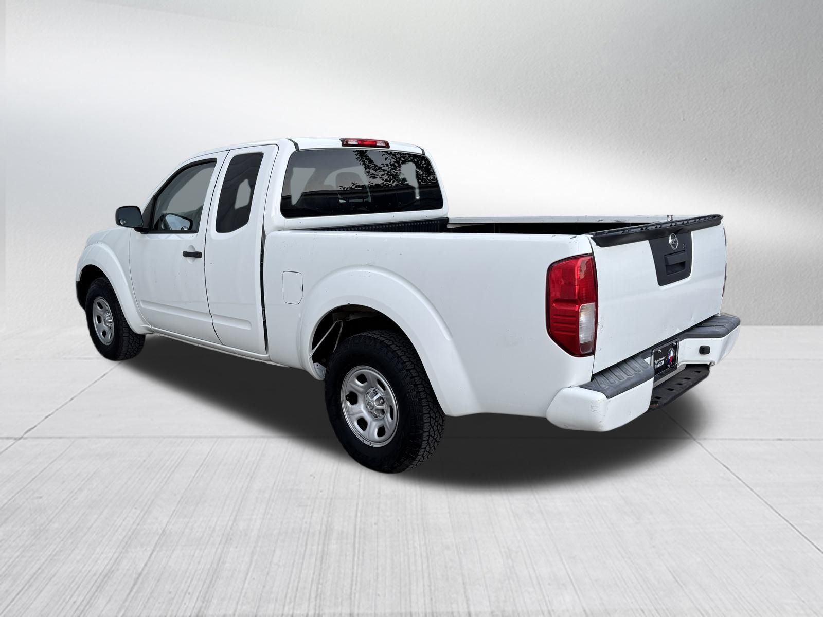 Used Car 2017 Nissan Frontier  S For Sale Under $10,000 In Austin, Texas