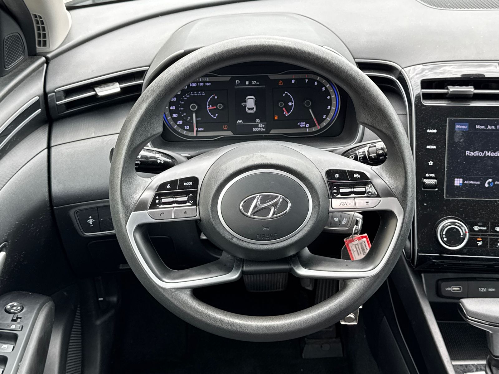 Used 2024 Silver Hyundai SE image 23