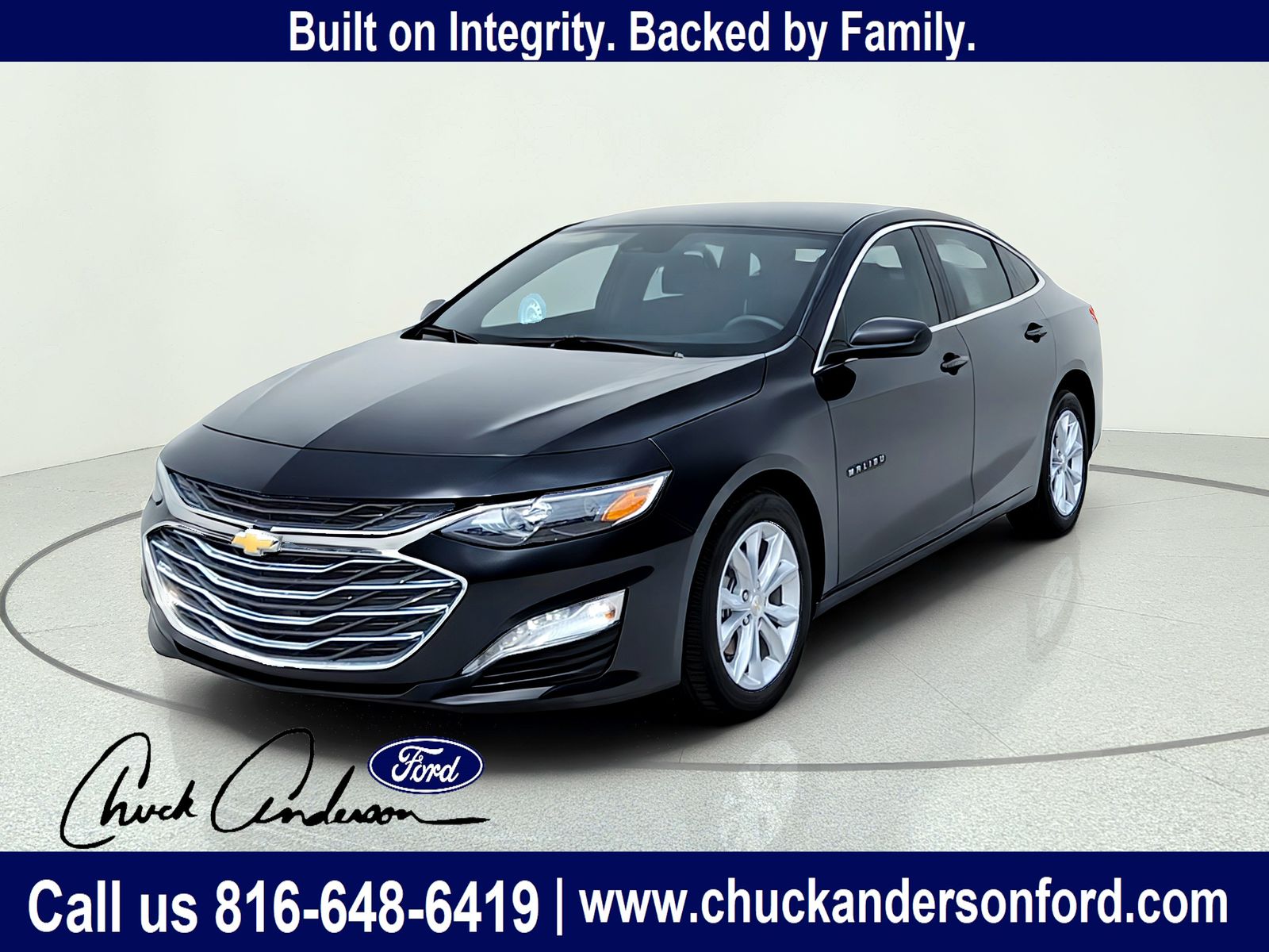 Mosaic Black Metallic 2025 Chevrolet Malibu Sedan Front-Wheel Drive Continuously Variable Transmission