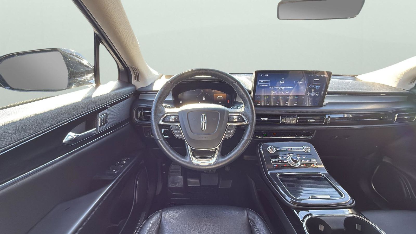 Used Car 2022 Lincoln Nautilus  Standard For Sale Under $35,000 In Austin, Texas
