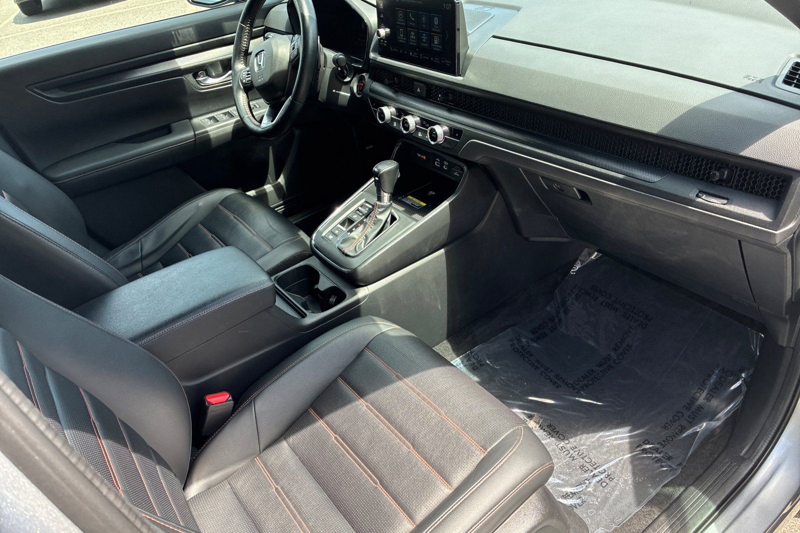 Used 2024 Lunar Silver Metallic Honda Sport-L image 17