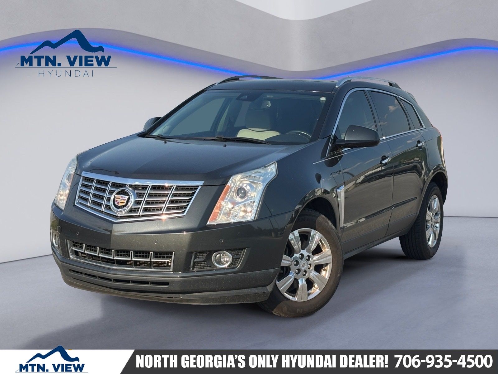 Gray (Graphite Metallic) 2015 Cadillac SRX Luxury FWD SUV / Crossover Front-Wheel Drive Automatic