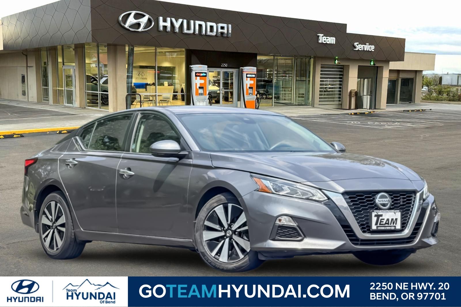  2021 Nissan Altima 2.5 SV FWD   