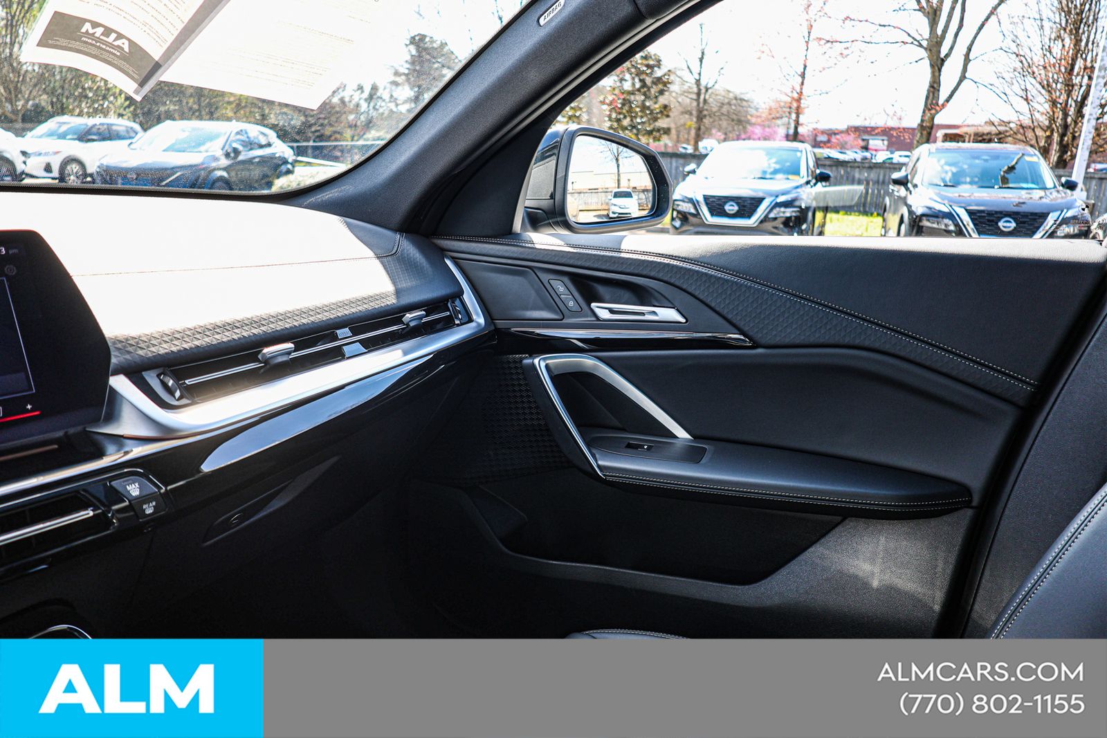 Used 2025 Black BMW xDrive28i image 38