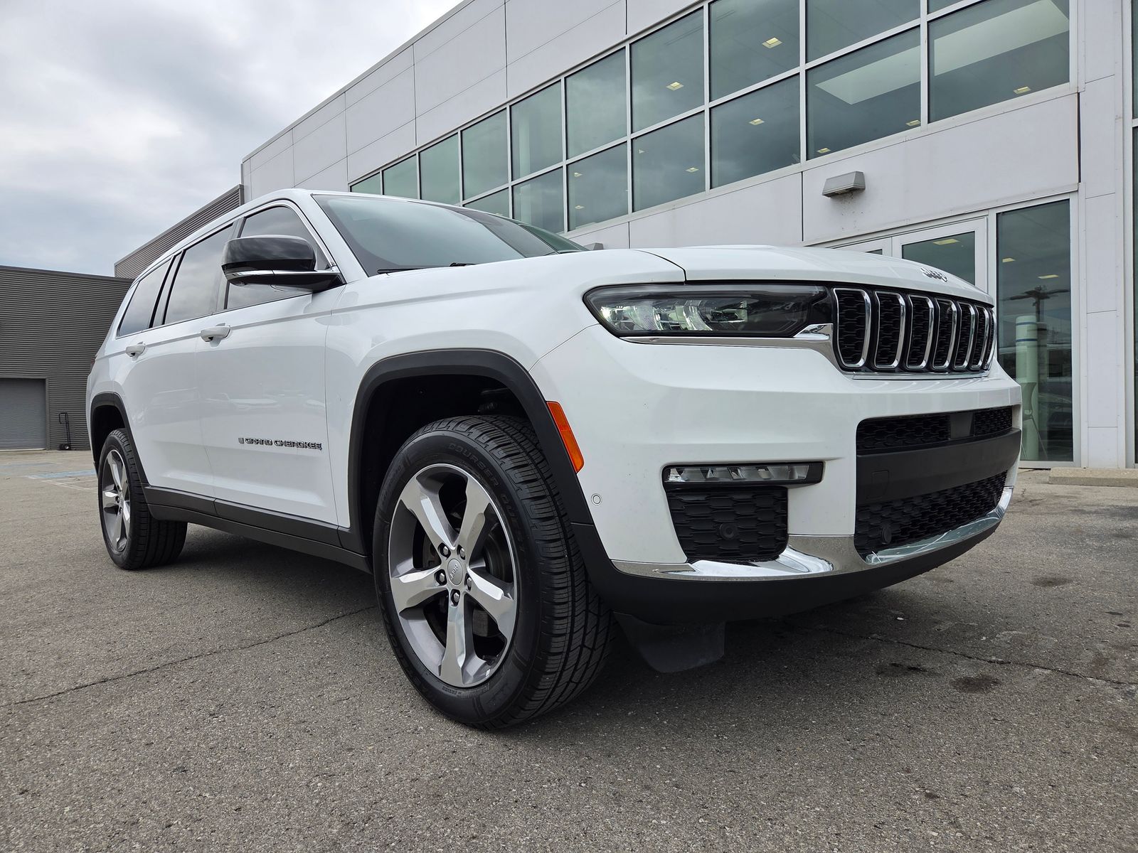 used 2022 Jeep Grand Cherokee L car, priced at $28,150