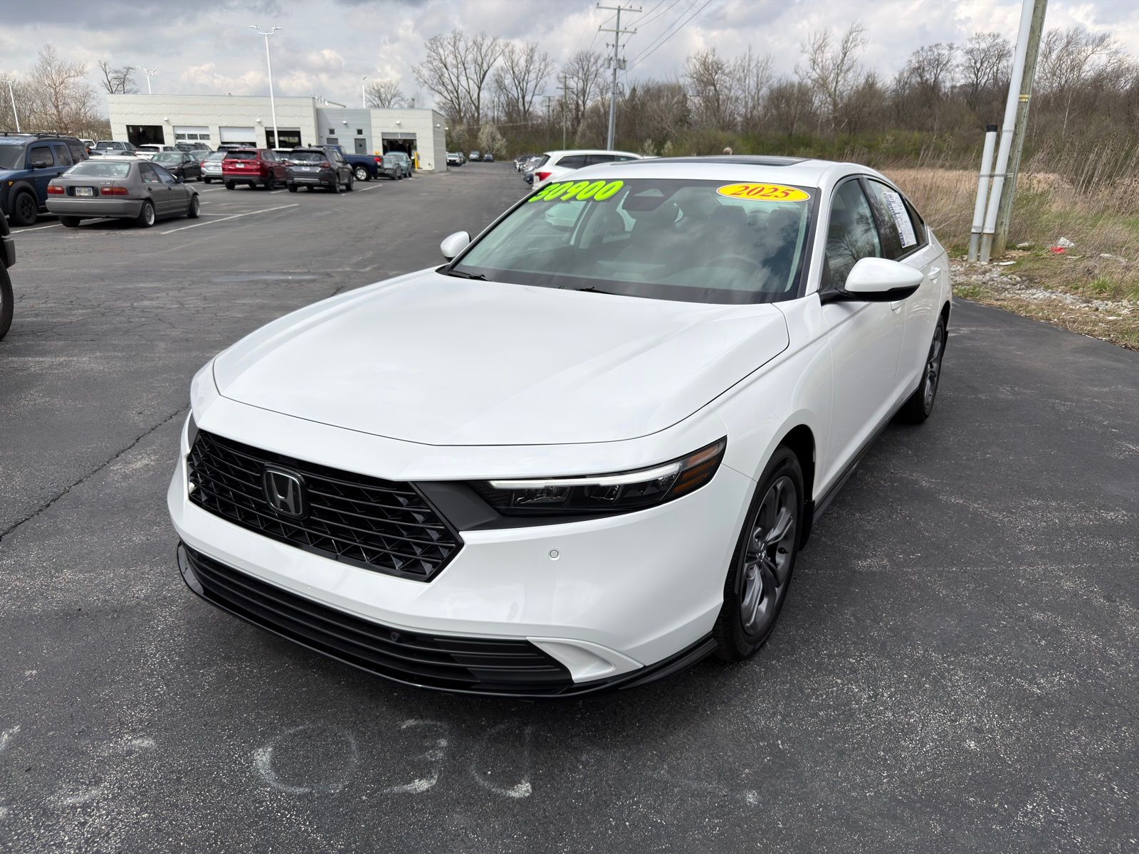 View vehicle photo 2