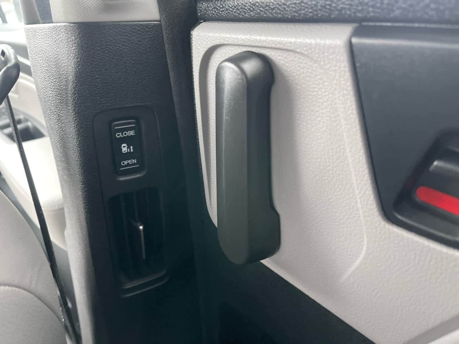 used 2024 Honda Odyssey car, priced at $37,648