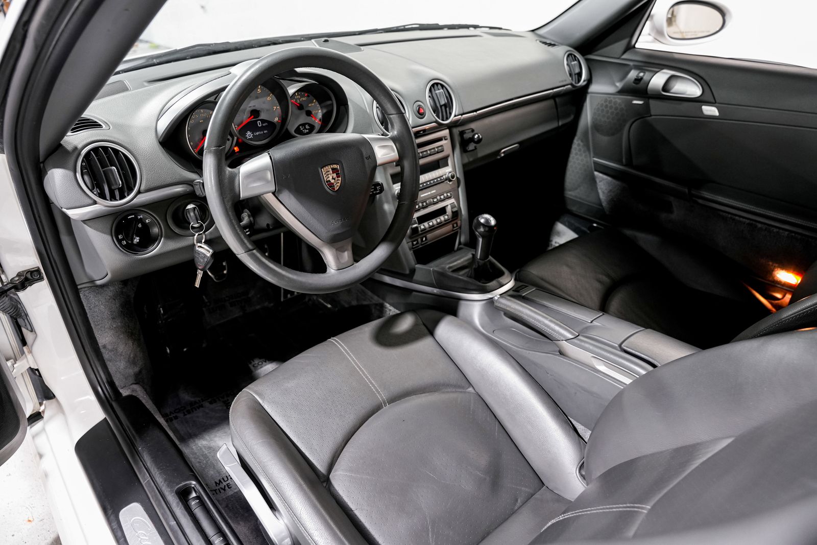 2006 Porsche Cayman S — photo 8