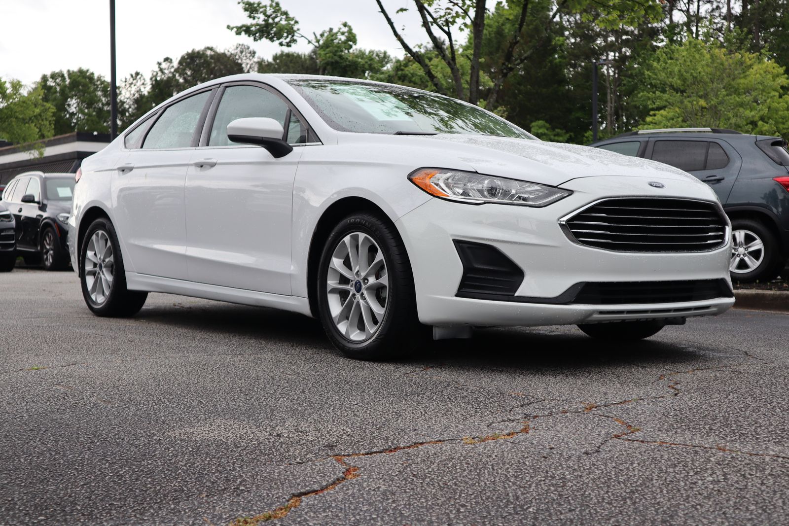 2020 Ford Fusion SE 4