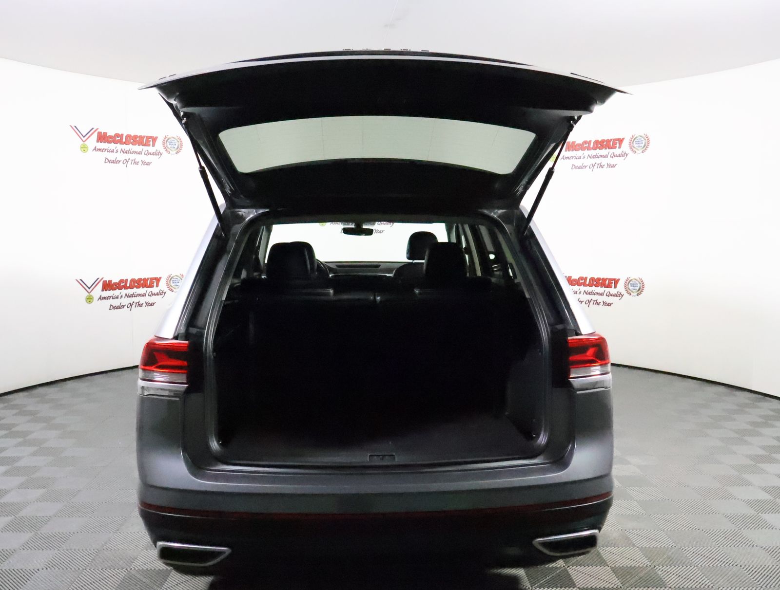 2023 Volkswagen Atlas 2.0T SE photo