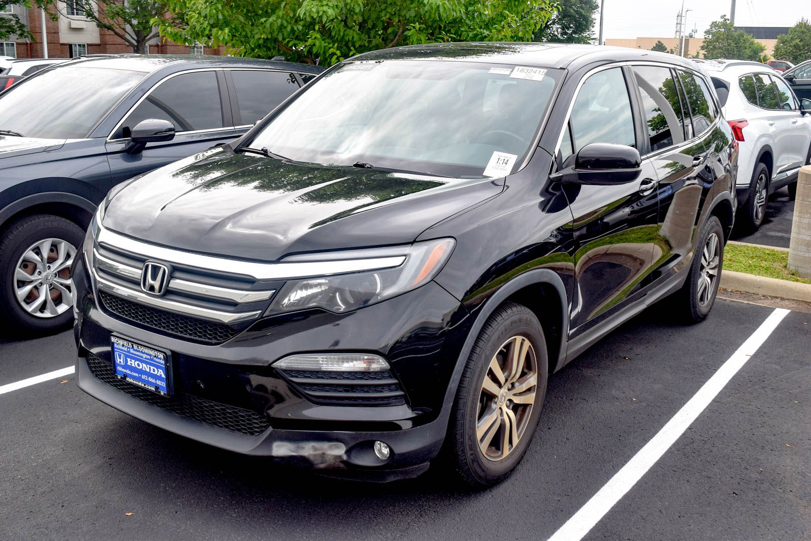 Crystal Black Pearl 2018 Honda Pilot SUV / Crossover All-Wheel Drive 6-Speed Automatic