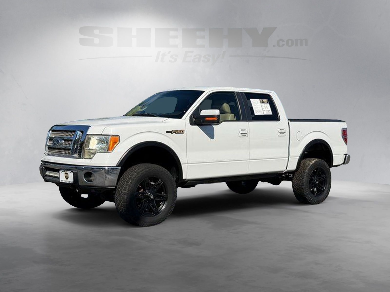 Used 2011 White Ford Lariat image 14