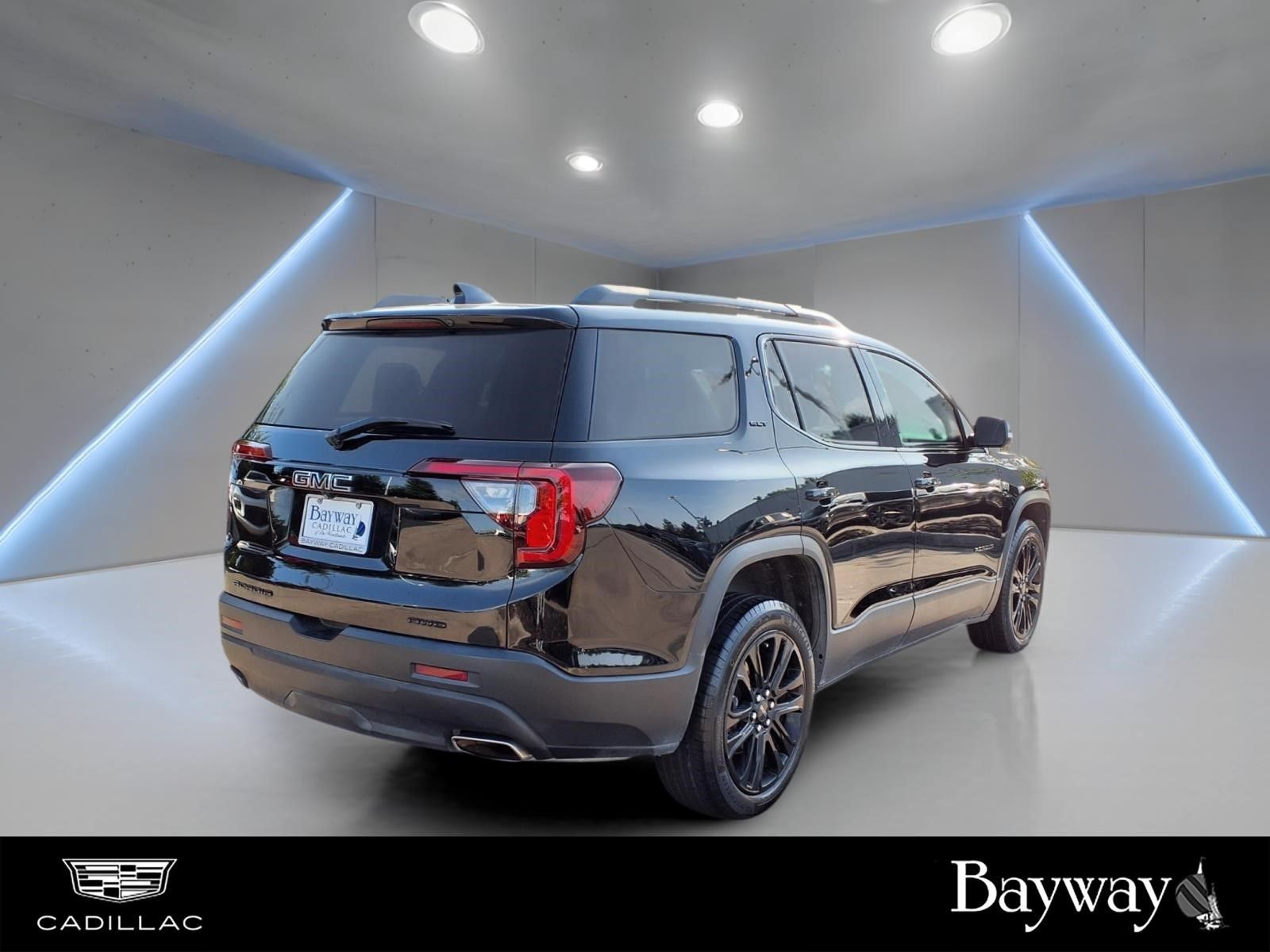 2023 GMC Acadia SLT Black at AutoSavvy Houston Southwest