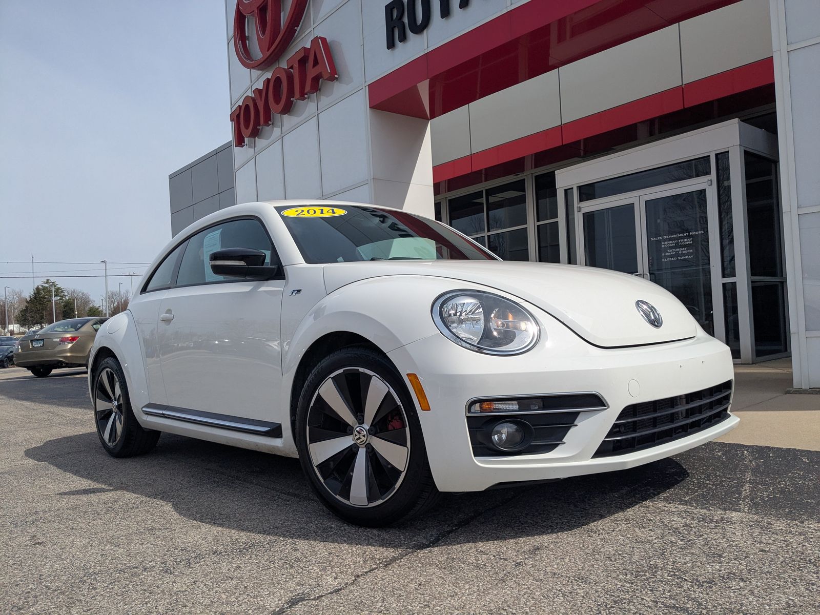 2014 Volkswagen Beetle R-Line
