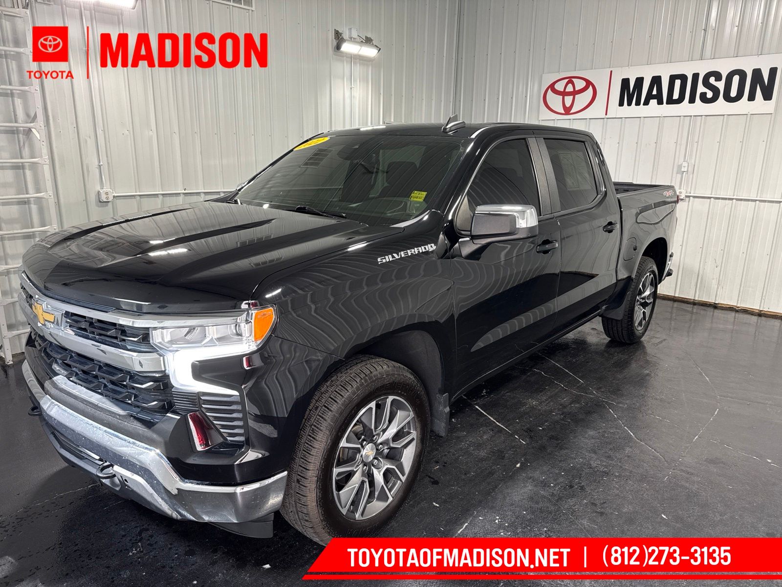 Black 2022 Chevrolet Silverado 1500 Pickup Truck Four-Wheel Drive 8-Speed Automatic