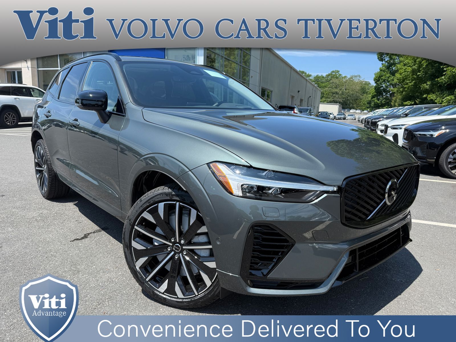Forest Lake 2026 Volvo XC60 B5 Ultra AWD SUV / Crossover All-Wheel Drive Automatic