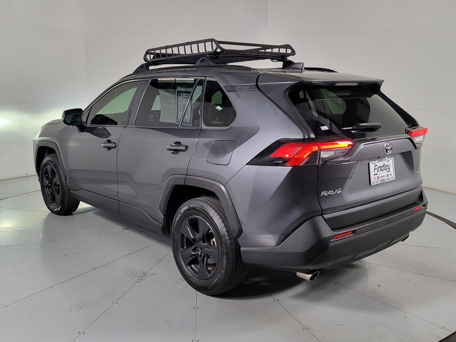 2019 Toyota RAV4 XLE 6