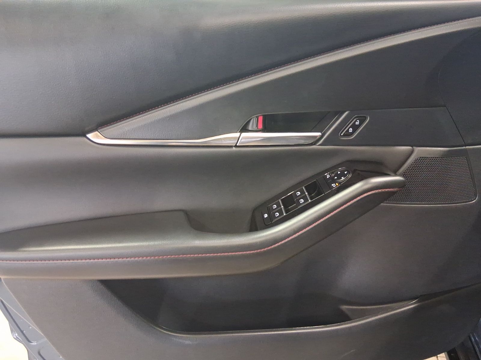 Used Car 2025 Mazda Cx-30  2.5 S Carbon Edition For Sale Under $30,000 In Austin, Texas