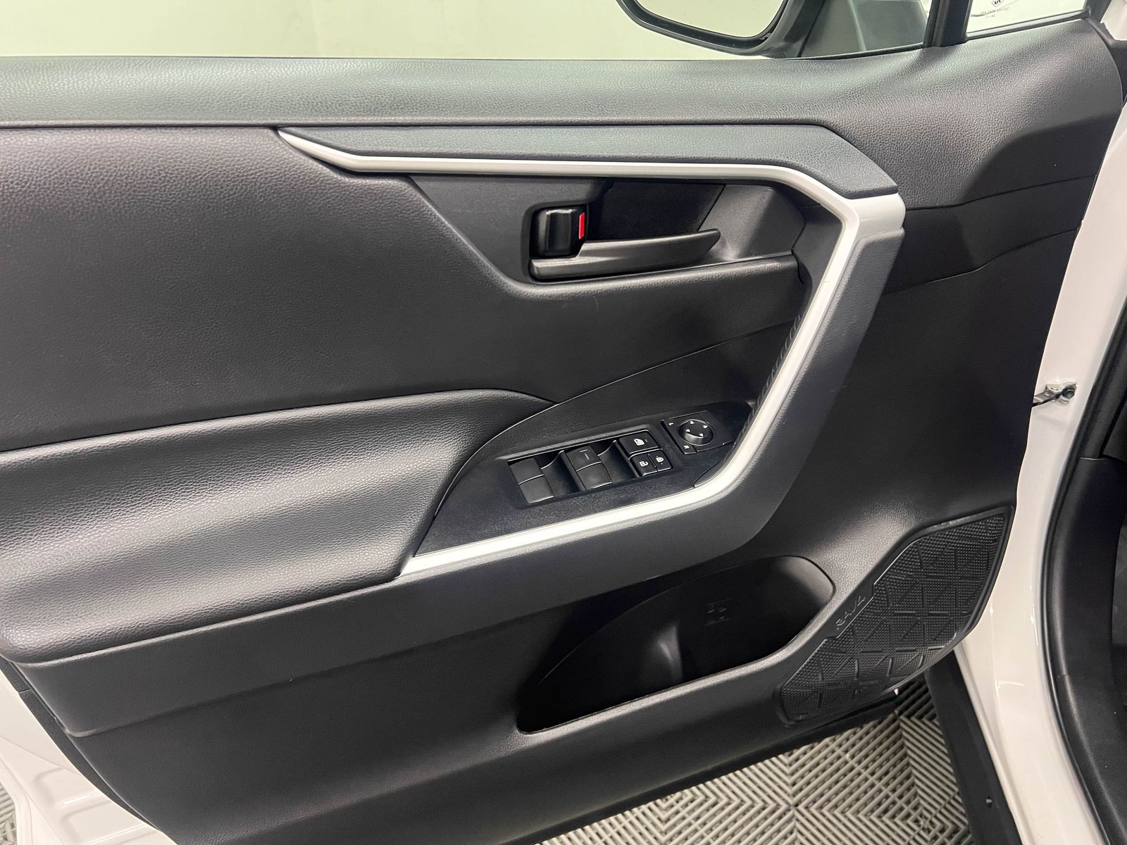 used 2025 Toyota RAV4 car, priced at $30,188