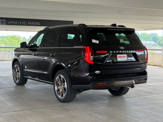 New 2027 Agate Black Metallic Ford King Ranch image 4