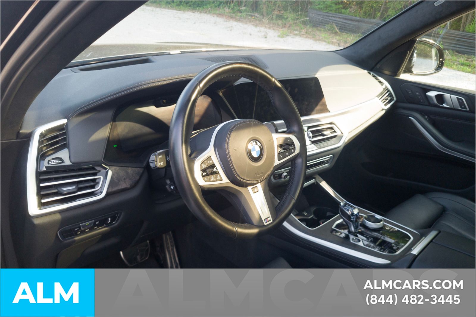 Used 2022 Black BMW xDrive40i image 5
