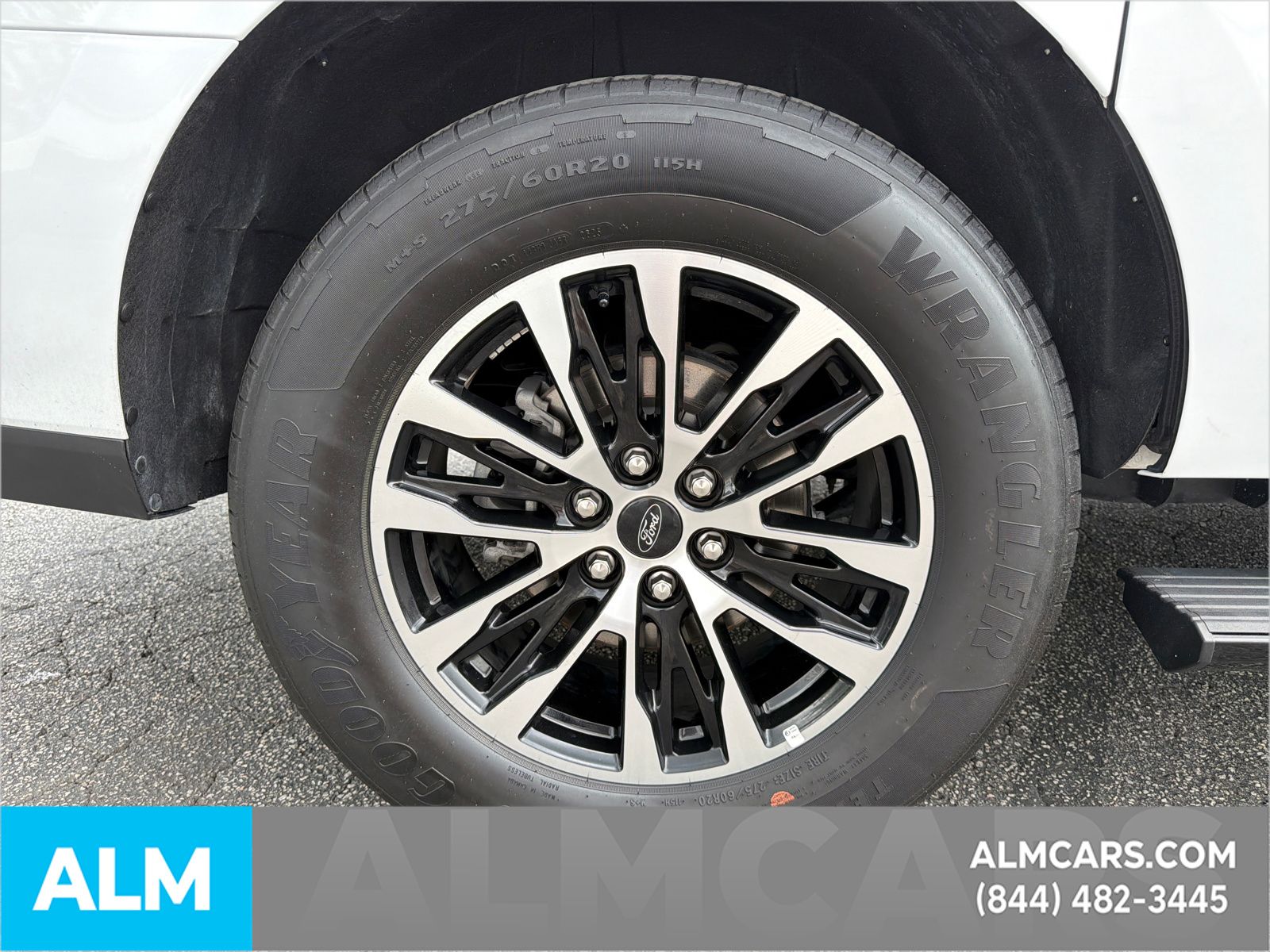 Used 2025 White Ford Platinum image 20