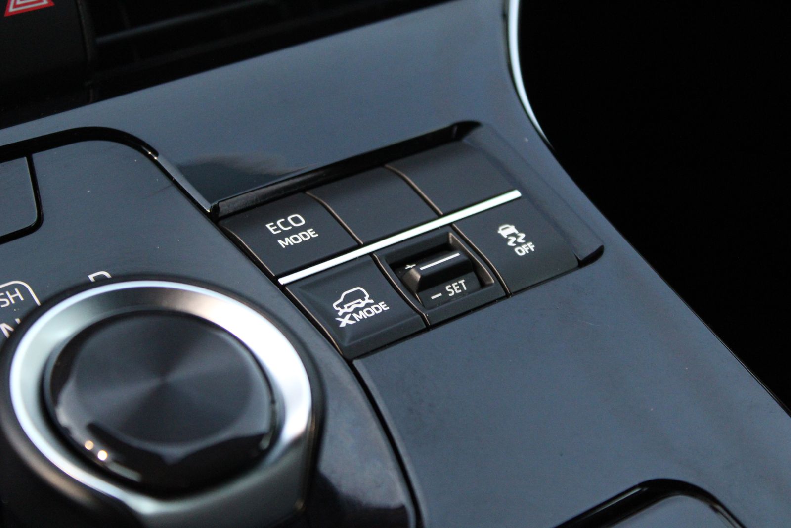 Used 2023 Beige Toyota XLE image 33