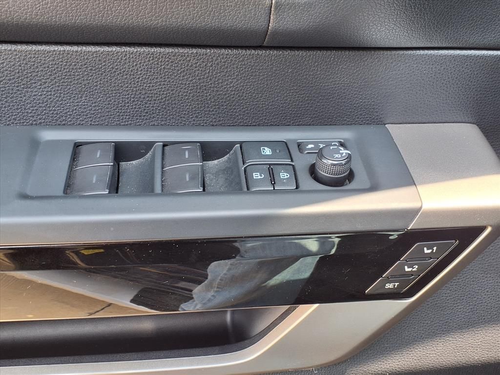 2022 Toyota Tundra Limited Blue at Autostrade