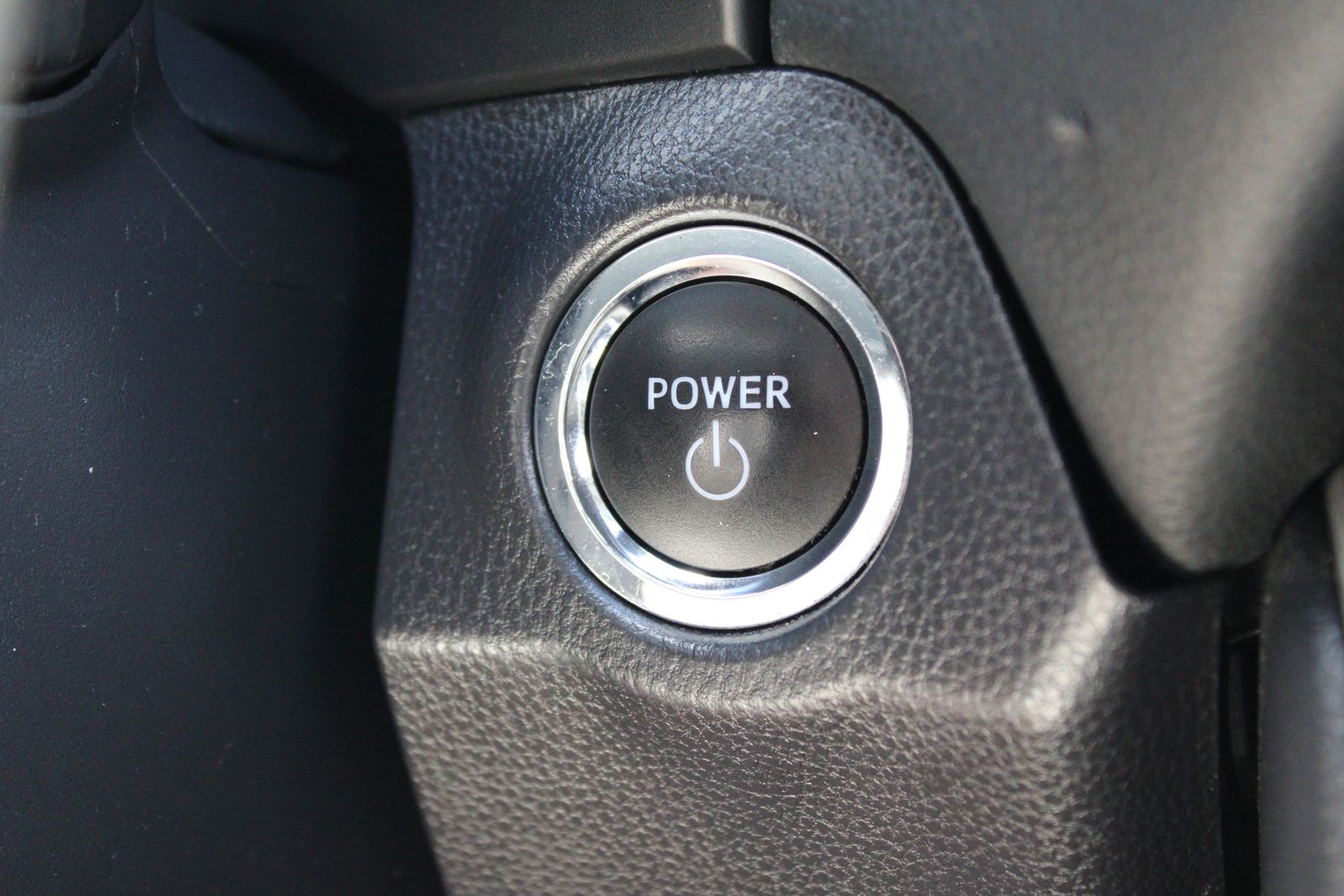 Used 2025 Red Toyota XLE image 24