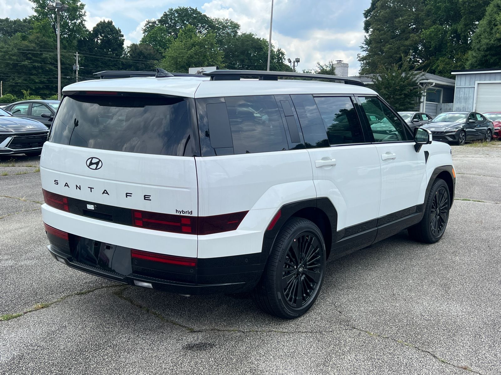 2025 Hyundai Santa Fe photo 3
