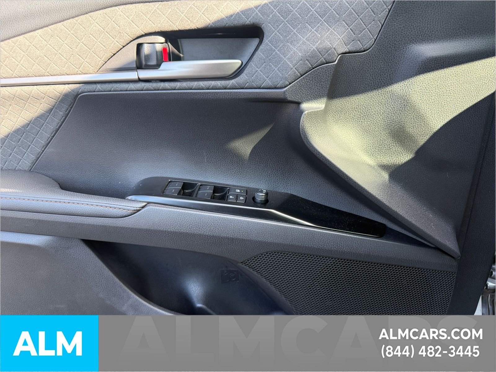Used 2026  Toyota XLE image 24